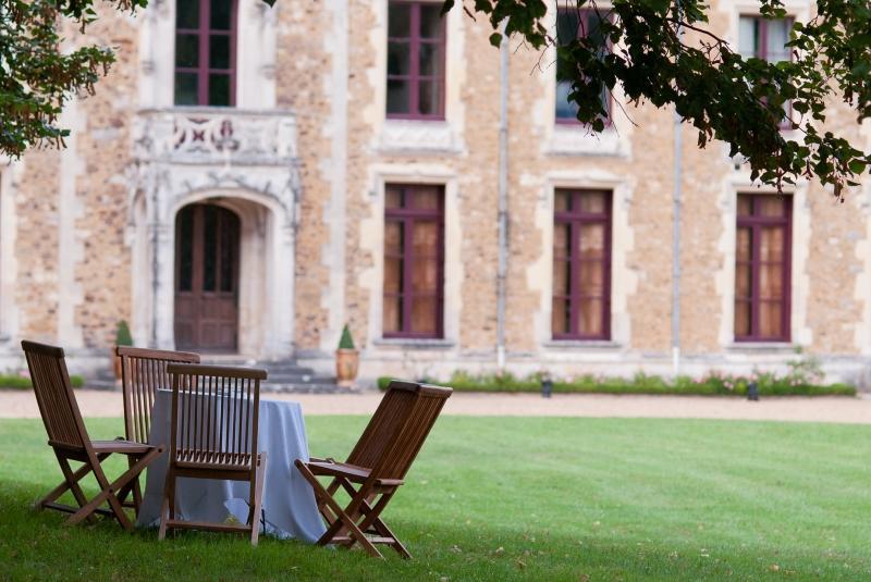 Chateau De Cheronne Bed and Breakfast Tuffé Esterno foto