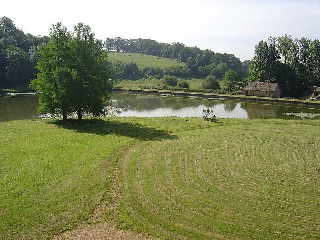 Chateau De Cheronne Bed and Breakfast Tuffé Esterno foto